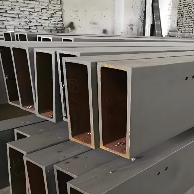 Prefinjene kvadratne in pravokotne cevi